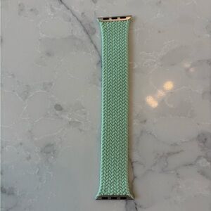 Authentic Apple Light Green Braided Solo Loop 40mm Size 7
